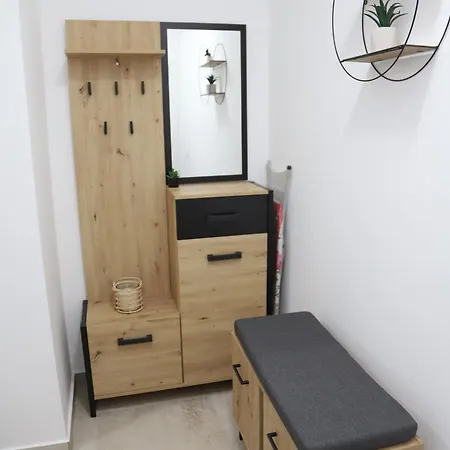 Apartman Mirjana Sremska Mitrovica Exterior foto