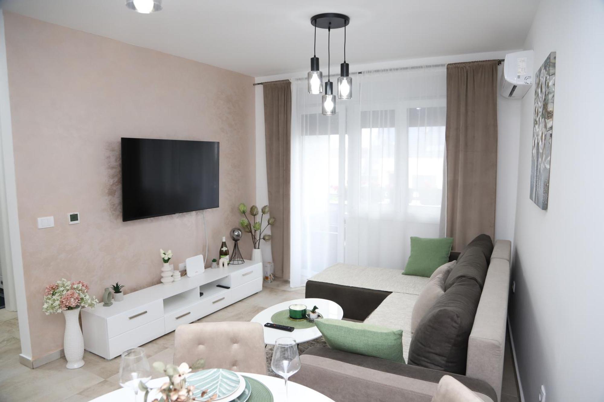 Apartment Mirjana *